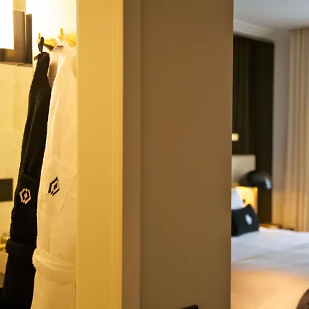 Hotell Altis Avenida 5*